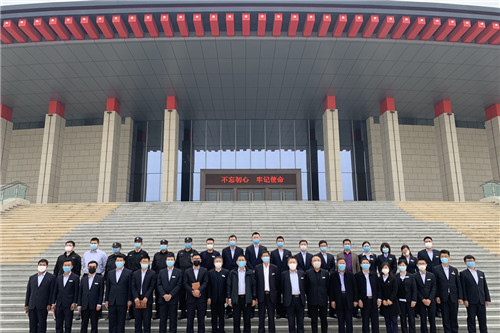 1587428295861604.jpg 集體合影.jpg